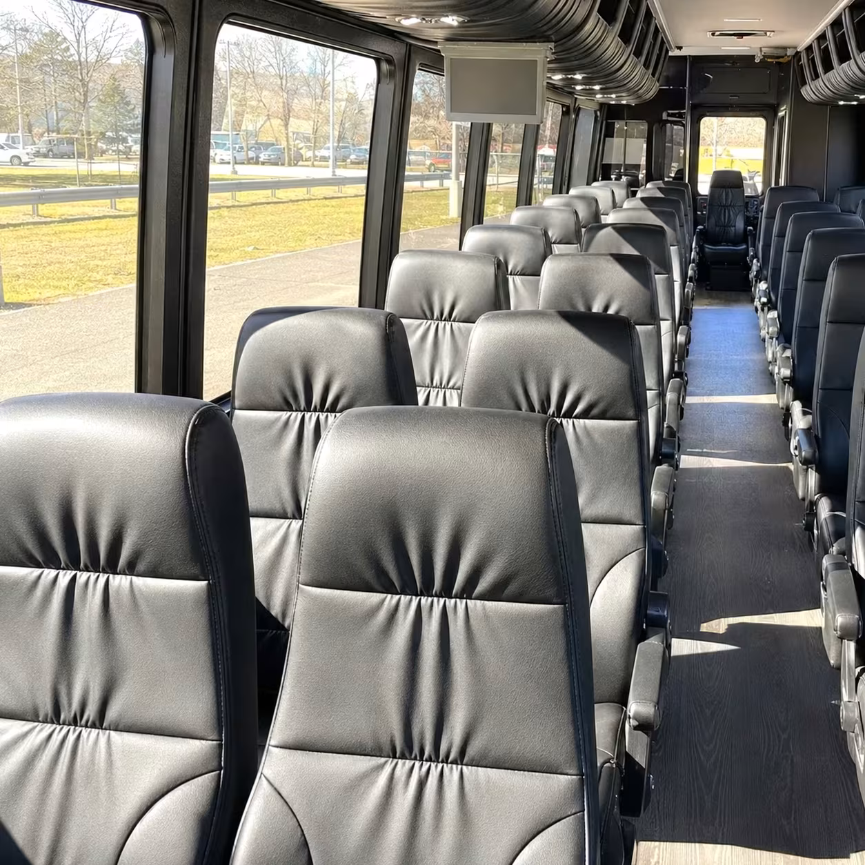 trenton 25 passenger minibus rental